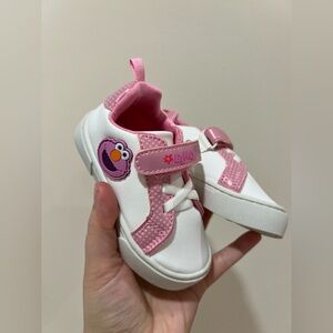 SESAME STREET “Elmo” Pink + White Velcro Sneakers — NO LACES — Toddler Girl Sz 5